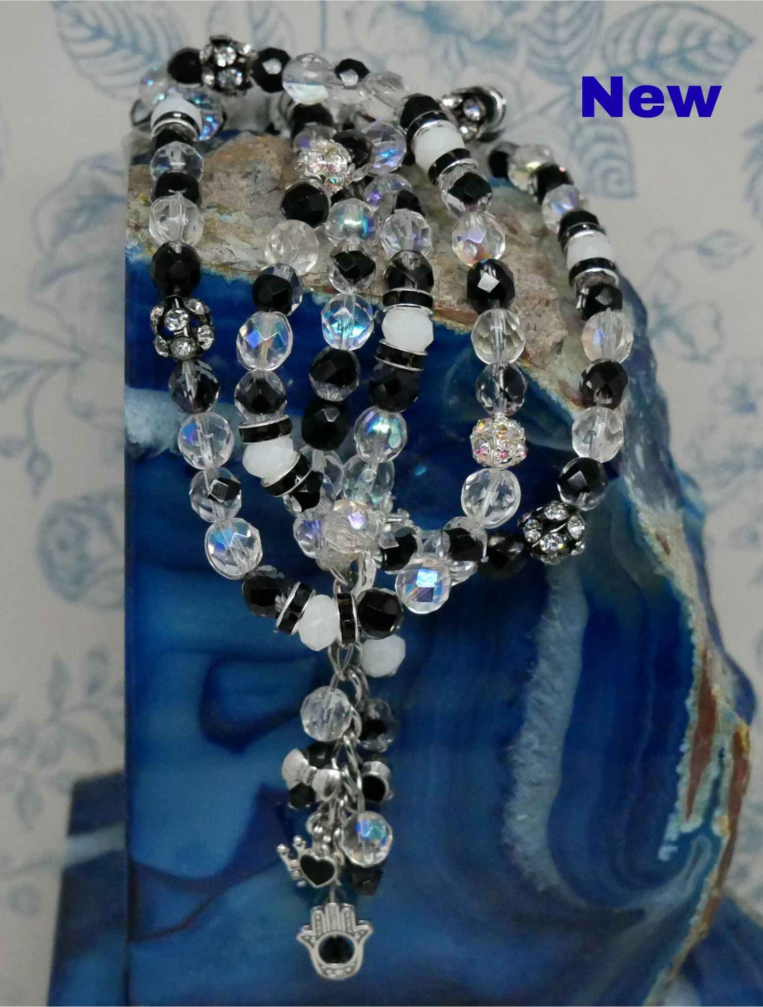 624 LCBW The Black and White Crystal Ball Collection (37 In) New